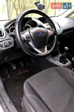 Хэтчбек Ford Fiesta 2013 в Киеве