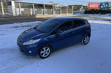 Хэтчбек Ford Fiesta 2009 в Снятине