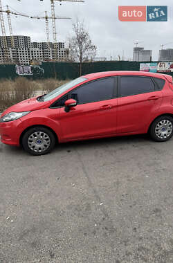 Хэтчбек Ford Fiesta 2012 в Киеве