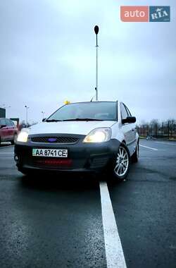 Хетчбек Ford Fiesta 2006 в Боярці