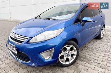 Седан Ford Fiesta 2010 в Києві