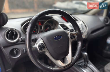 Седан Ford Fiesta 2010 в Києві