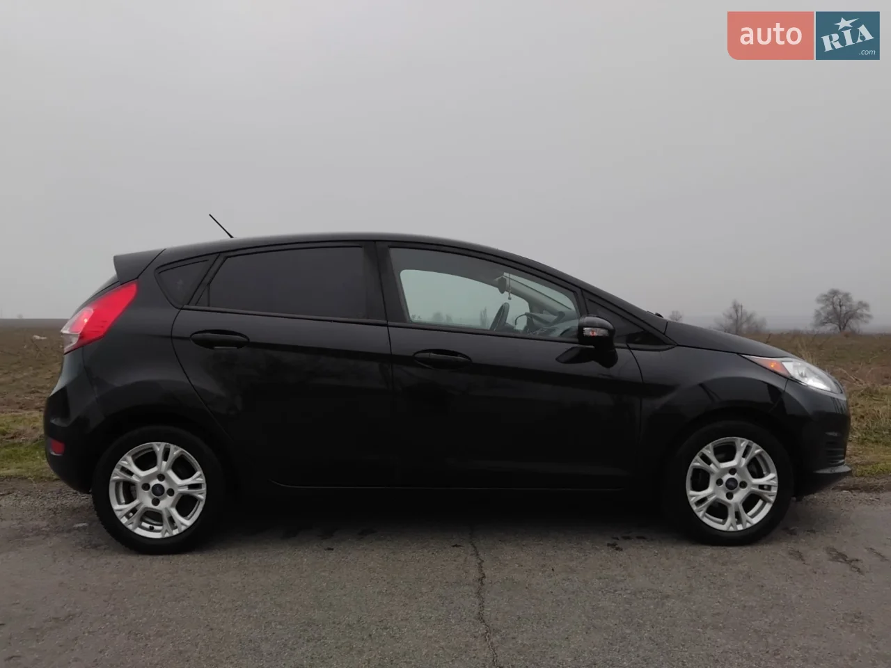 2013 Ford Fiesta - мініатюра 14