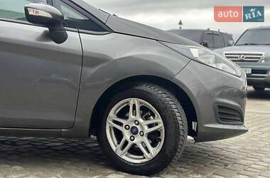 Седан Ford Fiesta 2018 в Львові