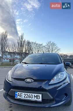 Хетчбек Ford Fiesta 2011 в Дніпрі