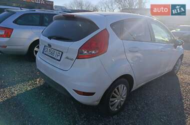 Хетчбек Ford Fiesta 2010 в Черкасах