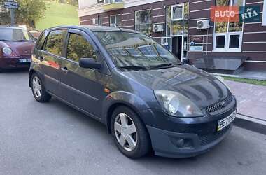 Хэтчбек Ford Fiesta 2008 в Киеве