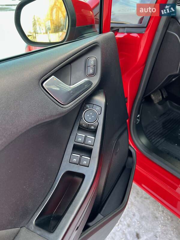 Хэтчбек Ford Fiesta 2017 в Тернополе фото 4 Хэтчбек Ford Fiesta 2017 в Тернополе