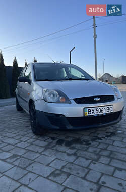 Хетчбек Ford Fiesta 2006 в Кам'янець-Подільському