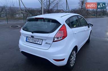 Хэтчбек Ford Fiesta 2016 в Первомайске