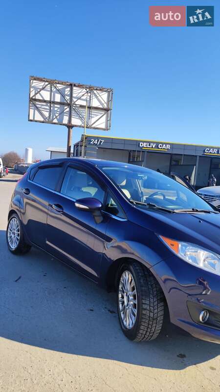 Хэтчбек Ford Fiesta 2016 в Одессе