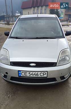 Хетчбек Ford Fiesta 2005 в Верховині