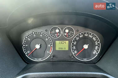 Хэтчбек Ford Fiesta 2007 в 