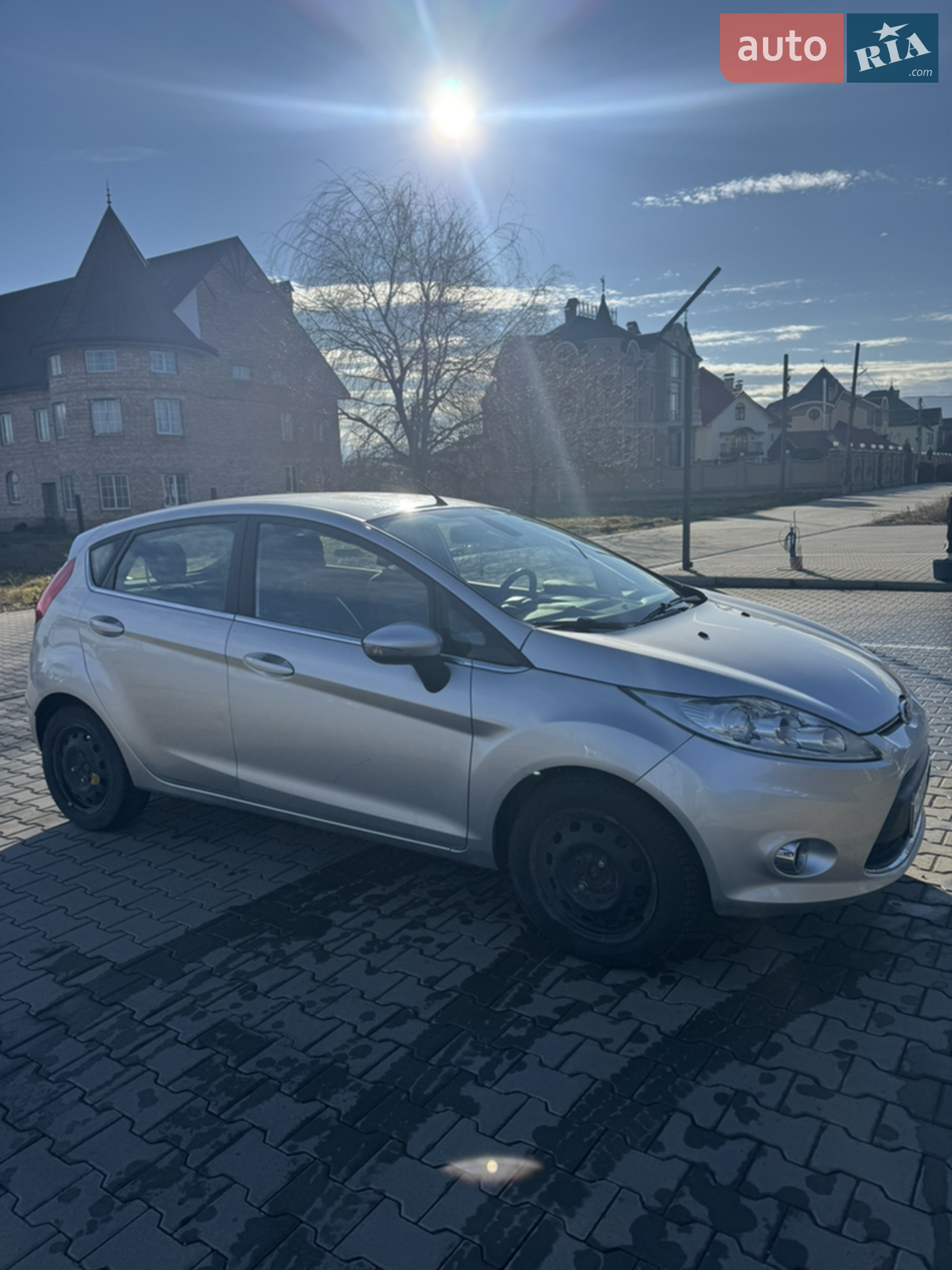 2012 Ford Fiesta - мініатюра 2