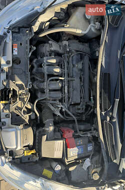Хэтчбек Ford Fiesta 2012 в Черновцах