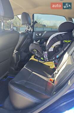 Седан Ford Fiesta 2015 в 