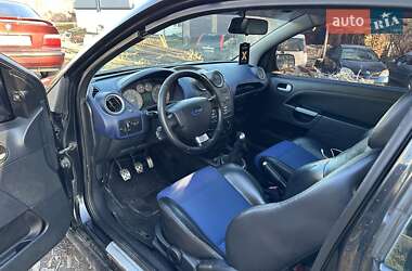 Хэтчбек Ford Fiesta 2007 в 
