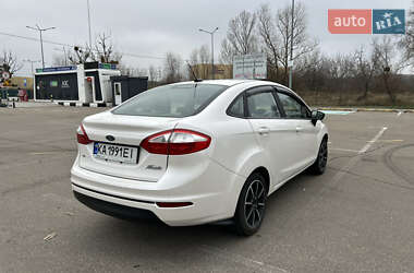 Седан Ford Fiesta 2018 в Киеве