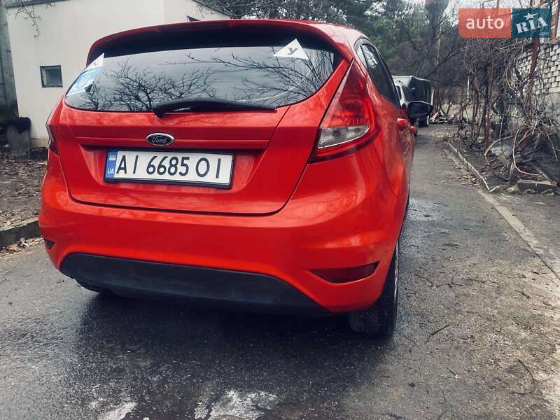 Хэтчбек Ford Fiesta 2012 в Горишних Плавнях