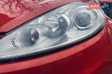 Хэтчбек Ford Fiesta 2012 в 
