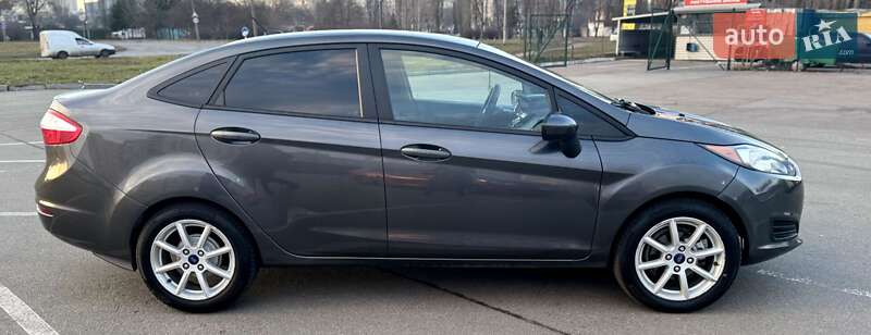 Седан Ford Fiesta 2018 в Киеве