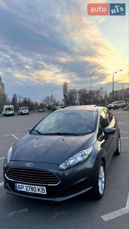 Седан Ford Fiesta 2018 в Киеве