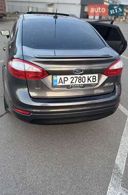 Седан Ford Fiesta 2018 в Киеве