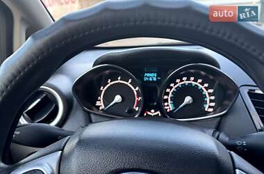 Седан Ford Fiesta 2018 в Киеве