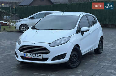 Хетчбек Ford Fiesta 2013 в Сваляві