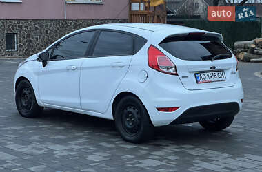 Хетчбек Ford Fiesta 2013 в Сваляві