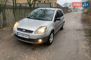 Хетчбек Ford Fiesta 2006 в Житомирі