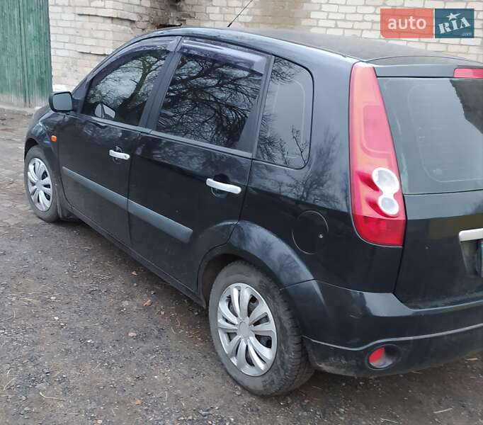 Хэтчбек Ford Fiesta 2007 в Лозовой
