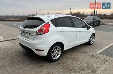 Хетчбек Ford Fiesta 2014 в Дніпрі