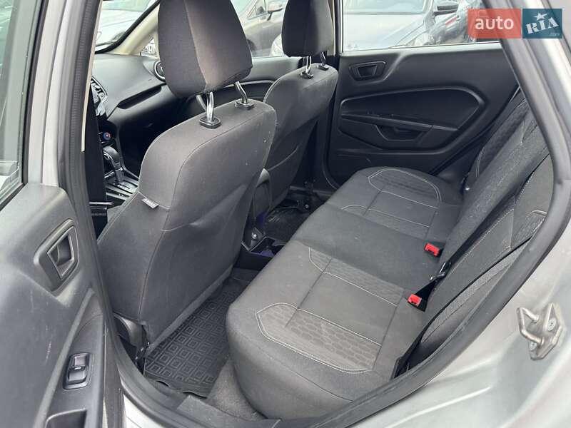 Седан Ford Fiesta 2019 в Києві