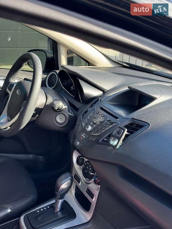 Седан Ford Fiesta 2015 в Запорожье фото 12 Седан Ford Fiesta 2015 в Запорожье