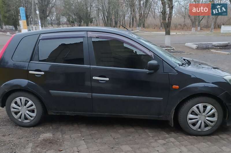 Хэтчбек Ford Fiesta 2007 в Лозовой