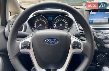 Седан Ford Fiesta 2018 в Житомирі