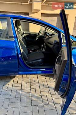 Седан Ford Fiesta 2018 в 