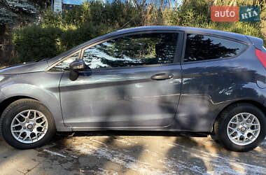 Хэтчбек Ford Fiesta 2011 в Христиновке