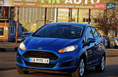 Седан Ford Fiesta 2016 в Черкассах