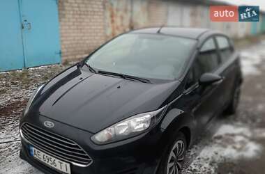 Хэтчбек Ford Fiesta 2014 в 