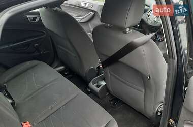 Хэтчбек Ford Fiesta 2014 в 