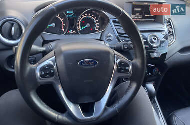 Седан Ford Fiesta 2014 в Рівному