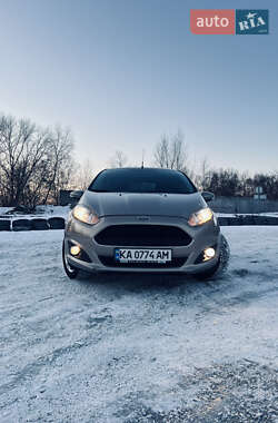 Хэтчбек Ford Fiesta 2016 в Киеве