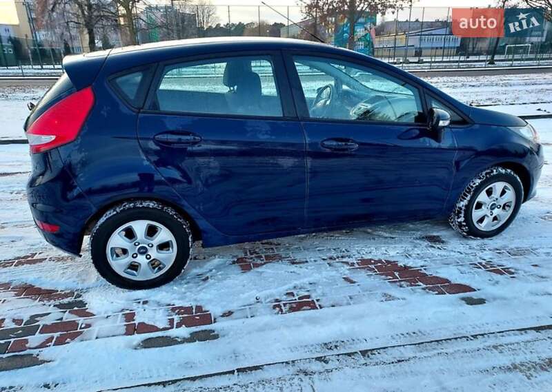 Хэтчбек Ford Fiesta 2010 в Николаеве