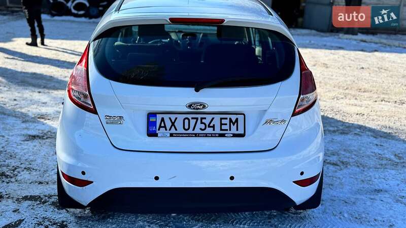 Хэтчбек Ford Fiesta 2016 в Харькове