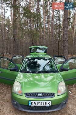 Хетчбек Ford Fiesta 2008 в Києві