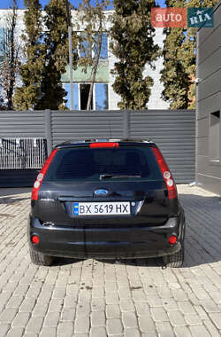 Хэтчбек Ford Fiesta 2008 в 