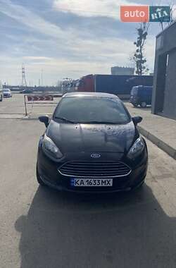 Хэтчбек Ford Fiesta 2017 в 