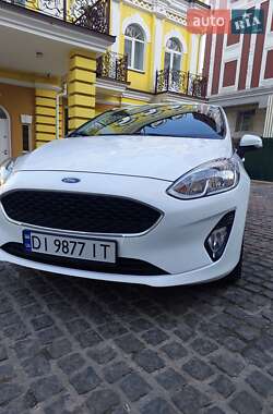 Хетчбек Ford Fiesta 2017 в Києві